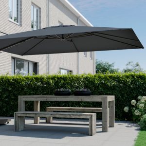 senčnik s stranskim drogom na terasi